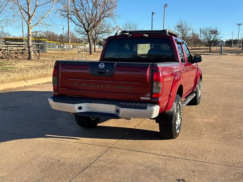 Used 2004 Nissan Frontier XE w/ (PWR) XE Pwr Pkg AWD/4WD image 26