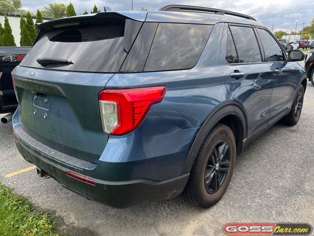 Used 2020 Ford Explorer XLT w/ Equipment Group 202A AWD/4WD image 3