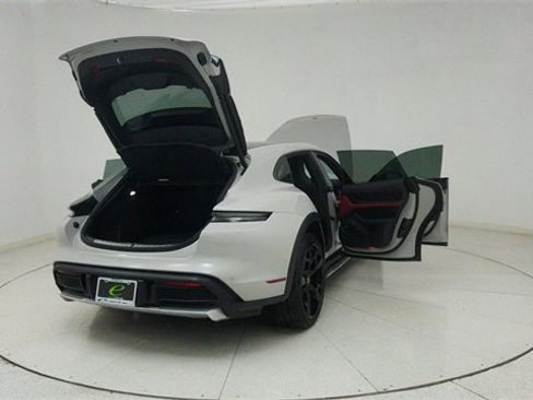 Used 2023 Porsche Taycan 4S image 76