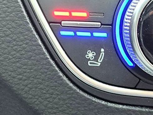 Used 2018 Audi Q5 2.0T Premium Plus image 37