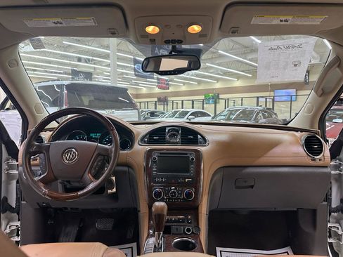 Used 2015 Buick Enclave Leather AWD/4WD image 30