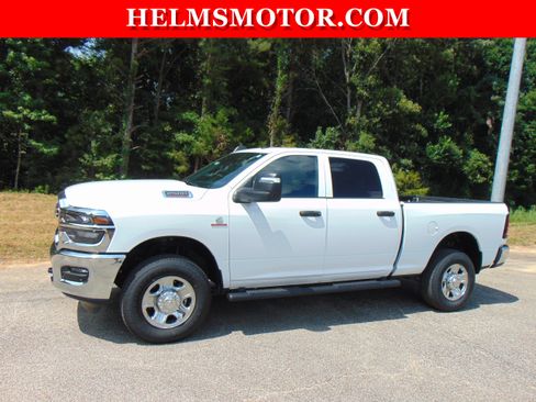Used 2025 RAM 2500 Tradesman AWD/4WD image 6