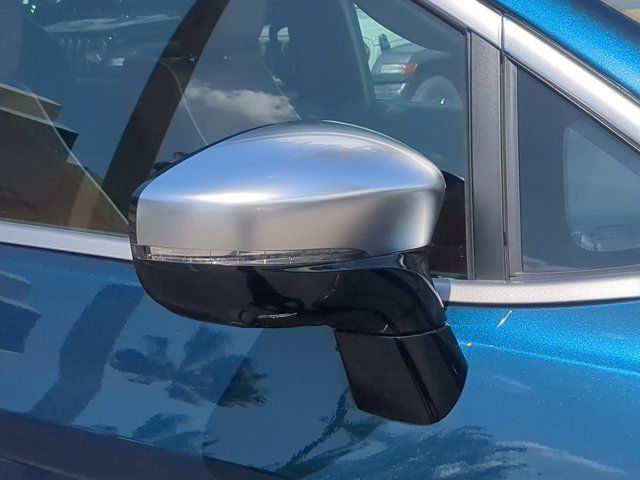 Used 2025 Chrysler Pacifica Pinnacle w/ Trailer Tow Group FWD image 12