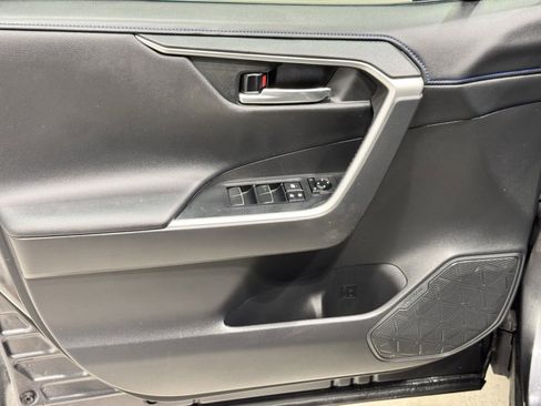 Used 2020 Toyota RAV4 XSE image 20