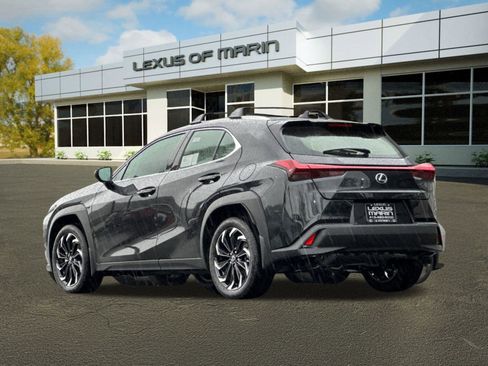 New 2025 Lexus UX 300h FWD image 3