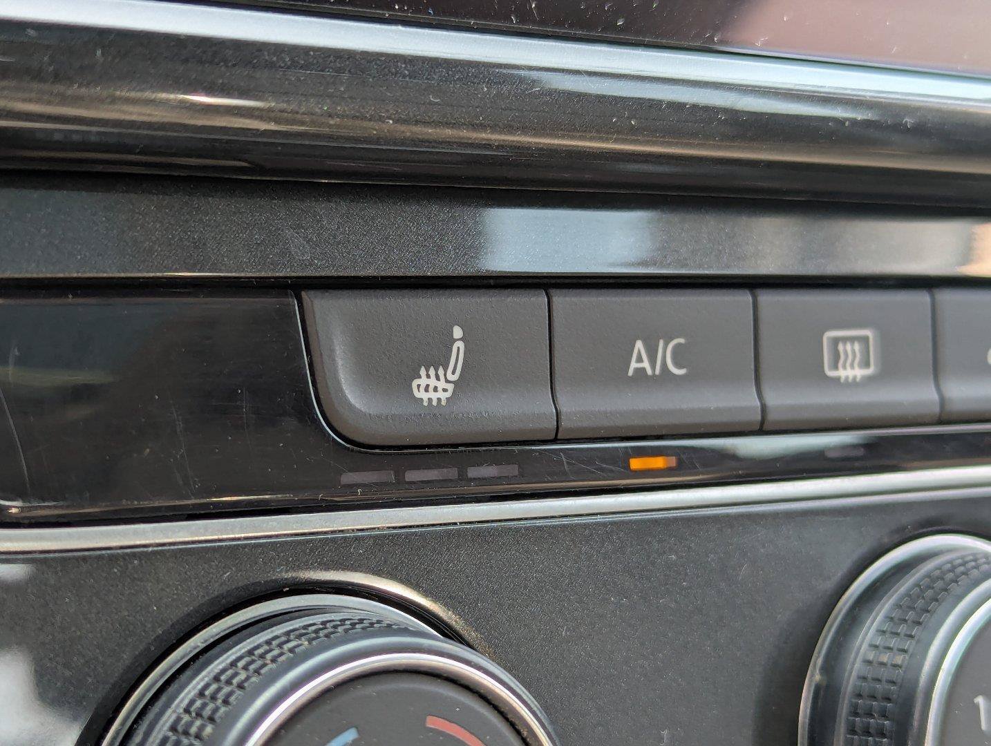 Used 2018 Volkswagen Golf Alltrack AWD/4WD image 20