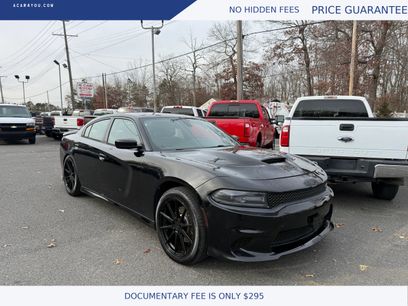 Used 2016 Dodge Charger SXT w/ Navigation & Travel Group