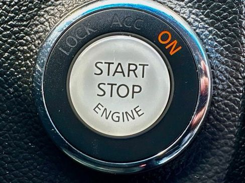 Used 2014 INFINITI Q60 AWD Coupe w/ Premium Package image 31