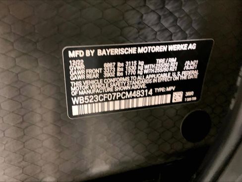 Certified 2023 BMW iX xDrive50 w/ Premium Package image 37