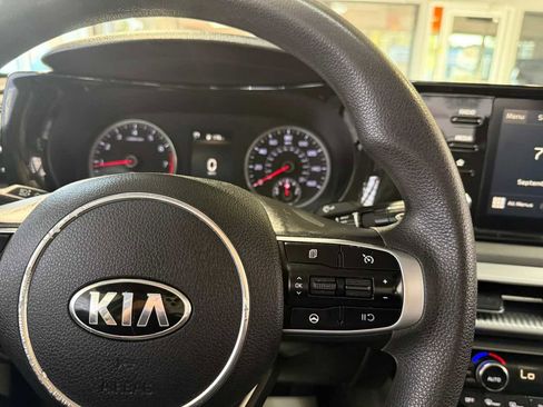 Used 2021 Kia K5 LXS image 17