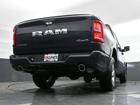 New 2026 RAM 1500 4x4 Crew Cab image 30