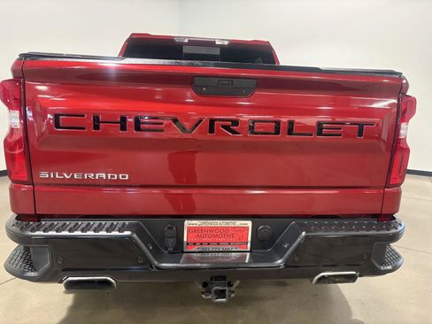 Used 2019 Chevrolet Silverado 1500 LT Trail Boss AWD/4WD image 4