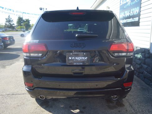 Used 2015 Jeep Grand Cherokee Altitude image 4