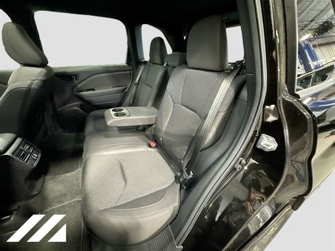 Used 2026 Subaru Forester Premium AWD/4WD image 25