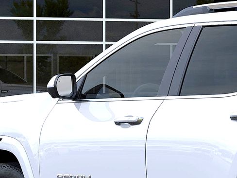 New 2026 GMC Terrain Denali image 12