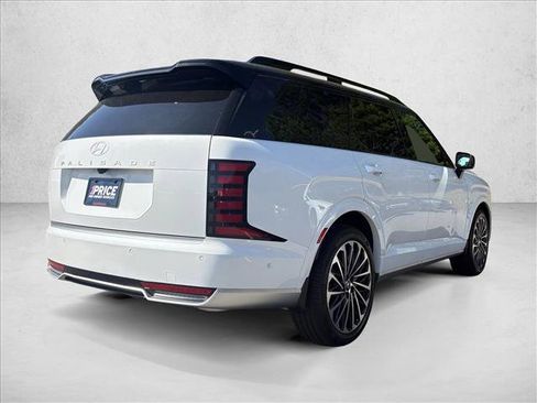 Used 2026 Hyundai Palisade Calligraphy FWD image 6