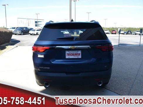 Used 2023 Chevrolet Traverse LT image 8