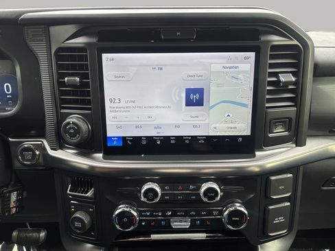 Used 2025 Ford F150 Lariat w/ Equipment Group 502A High image 22