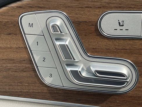 Certified 2025 Mercedes-Benz GLE 350 4MATIC image 19