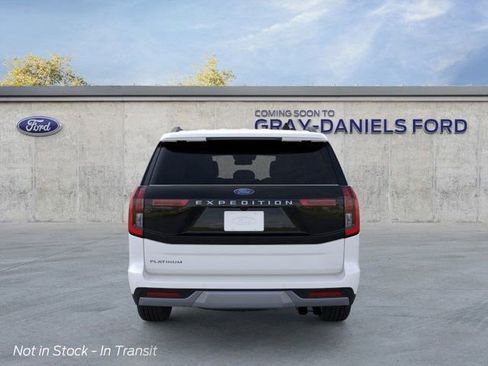 New 2026 Ford Expedition Platinum image 5