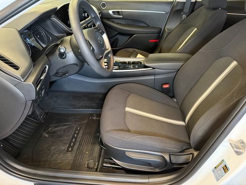Used 2023 Hyundai Sonata SE image 19