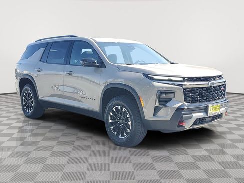 New 2026 Chevrolet Traverse Z71 w/ Driver Confidence Package AWD/4WD image 3