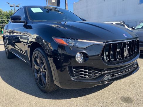 Used 2019 Maserati Levante AWD/4WD image 3
