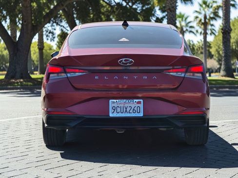 Certified 2023 Hyundai Elantra SEL w/ Convenience Package image 6