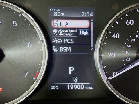 Used 2024 Lexus IS 350 F Sport RWD image 19