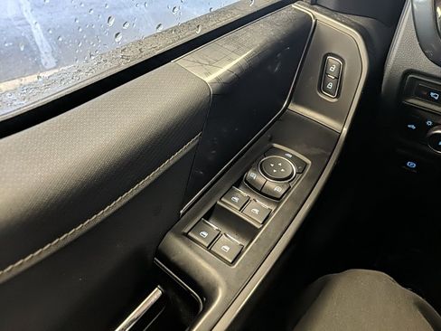 Used 2022 Ford F150 XLT w/ Equipment Group 302A High image 26