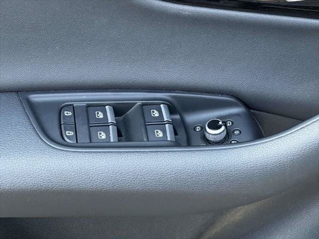 Used 2023 Audi Q7 3.0T Premium w/ Convenience Package AWD/4WD image 12