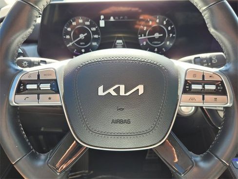Used 2023 Kia Telluride SX image 36
