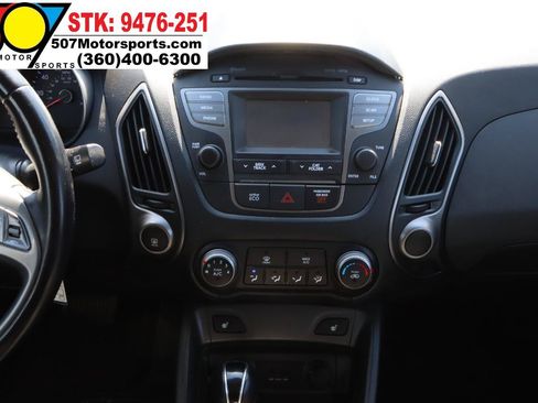 Used 2014 Hyundai Tucson SE AWD/4WD image 23