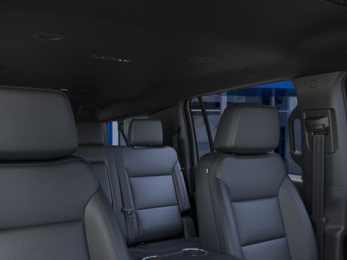 New 2026 Chevrolet Suburban LT w/ Comfort Package AWD/4WD image 26