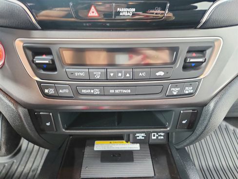 Used 2023 Honda Passport EX-L image 31