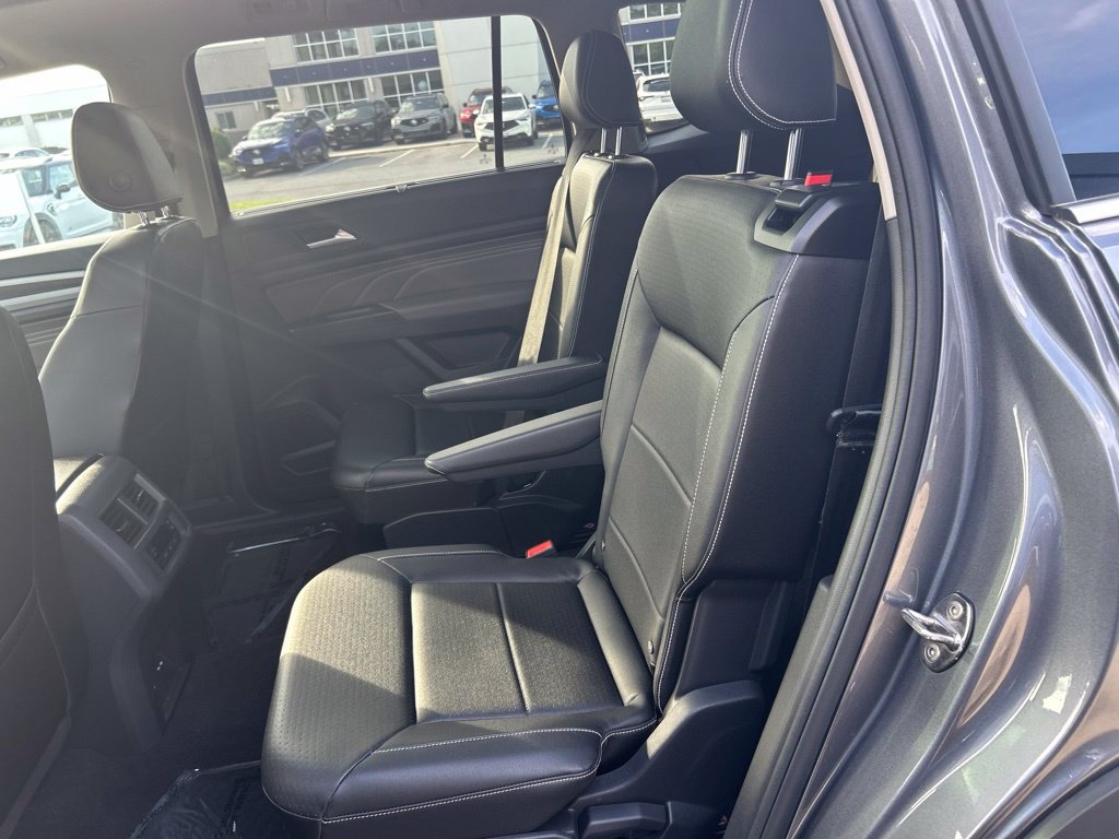 Used 2023 Volkswagen Atlas SE w/ Panoramic Sunroof Package AWD/4WD image 27