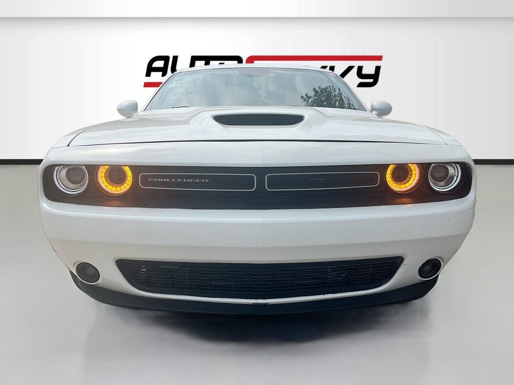 Used 2021 Dodge Challenger R/T Scat Pack RWD image 2