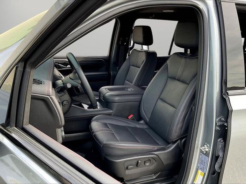 Used 2023 Chevrolet Tahoe RST w/ RST Performance Edition AWD/4WD image 22
