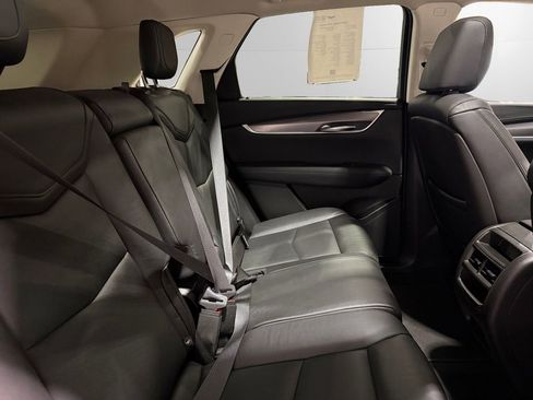 Used 2019 Cadillac XT5 Luxury image 16
