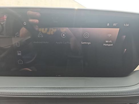 Certified 2024 Buick Encore GX Preferred w/ Comfort Package FWD image 28