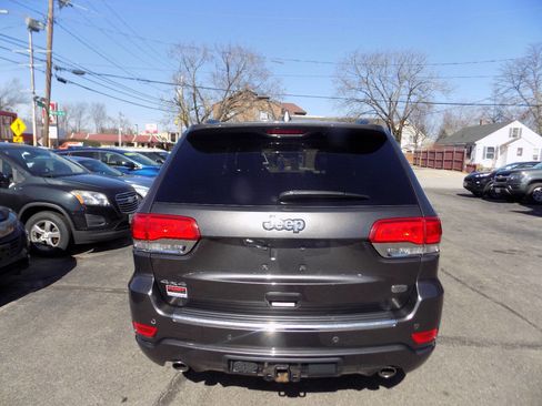 Used 2016 Jeep Grand Cherokee Overland image 5