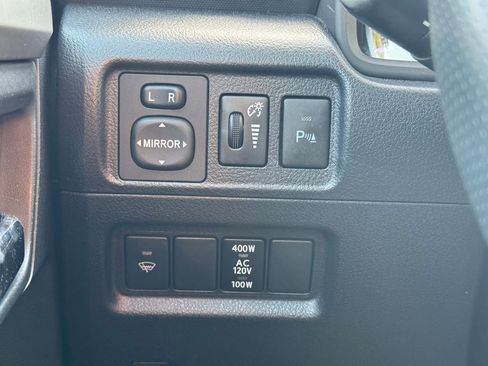 Used 2019 Toyota 4Runner Limited image 31