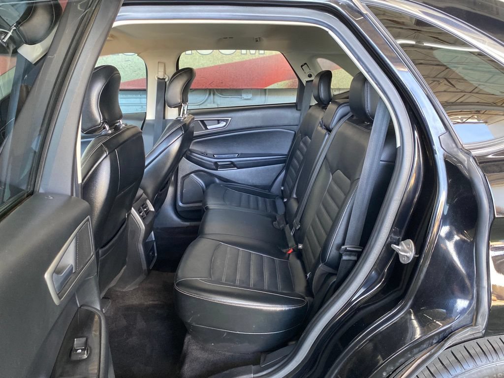 Used 2016 Ford Edge SEL AWD/4WD image 37