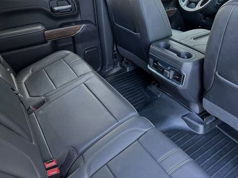 Used 2022 Chevrolet Silverado 1500 High Country w/ Z71 Off-Road Package image 18