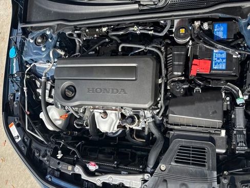 Used 2025 Honda Civic Sport image 28