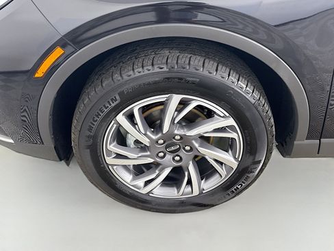 Used 2025 Lincoln Corsair FWD w/ Equipment Group 101A image 38