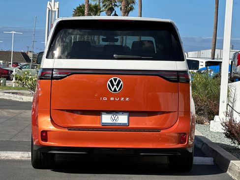 New 2025 Volkswagen ID. Buzz Pro S Plus image 6
