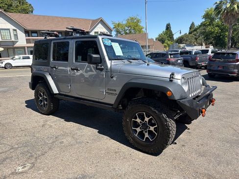 Used 2016 Jeep Wrangler Unlimited Sport w/ Quick Order Package 24S AWD/4WD image 5