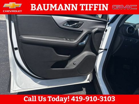 Used 2023 Chevrolet Blazer LT w/ Convenience Package FWD image 18