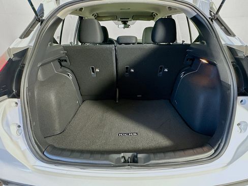 Used 2024 Nissan Kicks S image 26